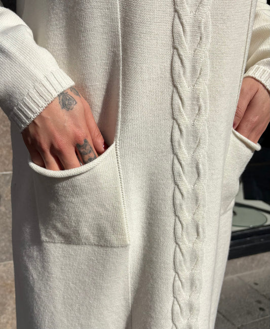 Abito dolcevita treccia