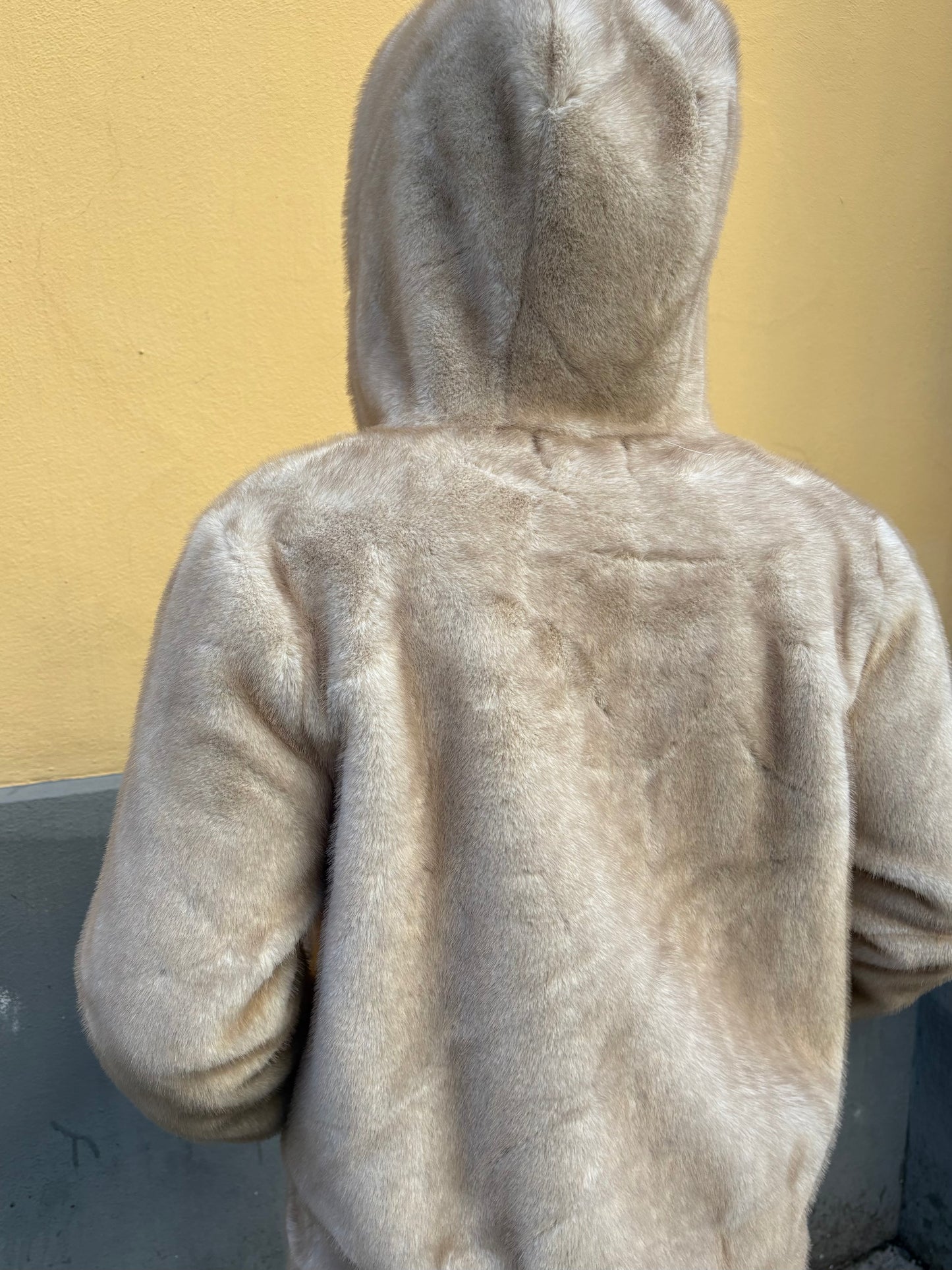 Cappotto con cappuccio