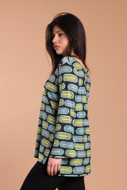 Maglia manica svasata