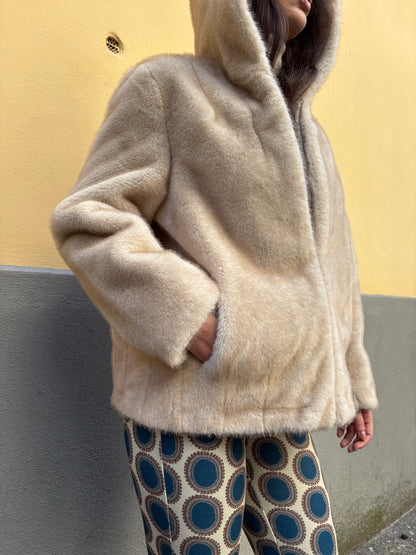 Cappotto con cappuccio