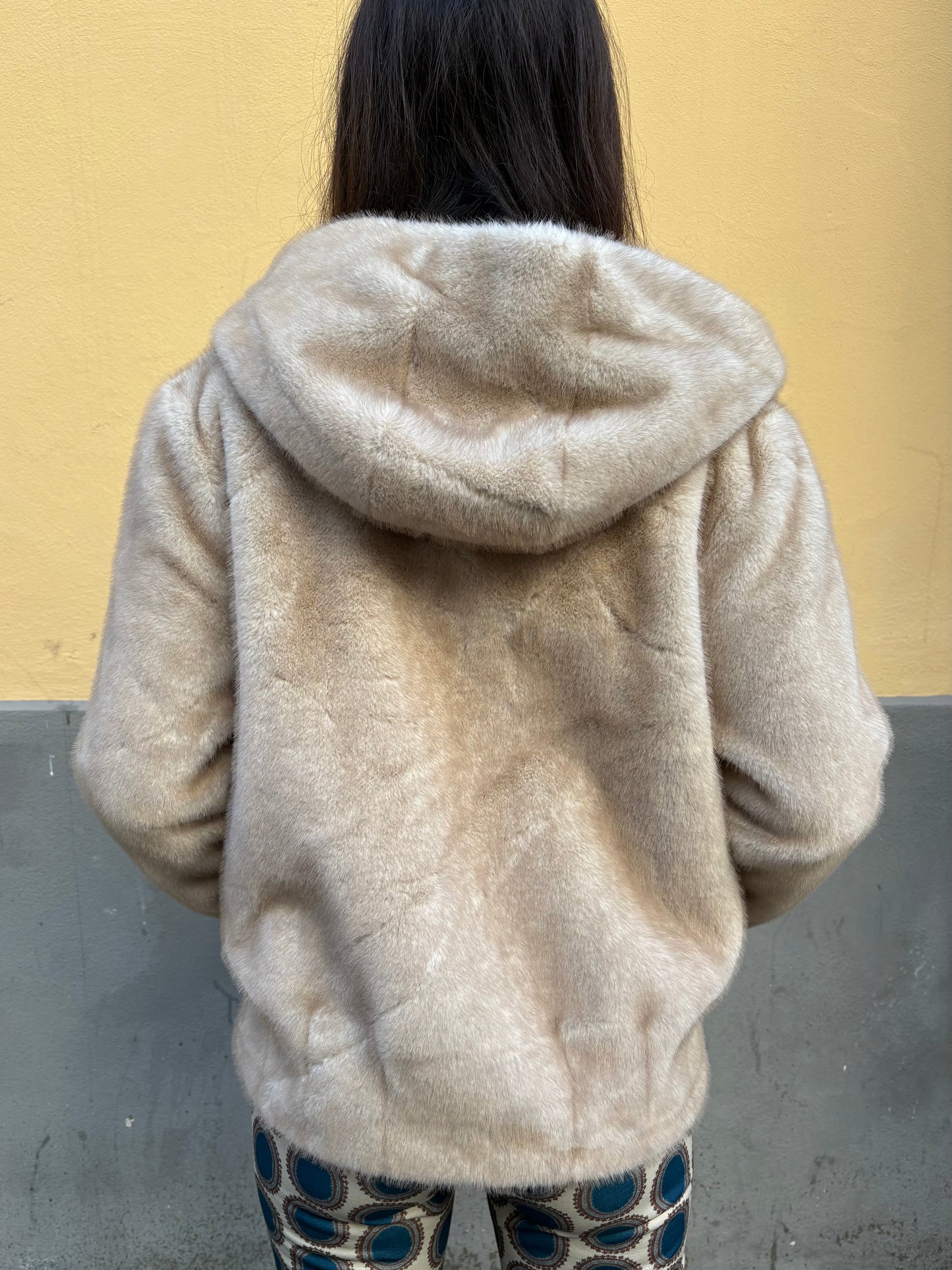 Cappotto con cappuccio