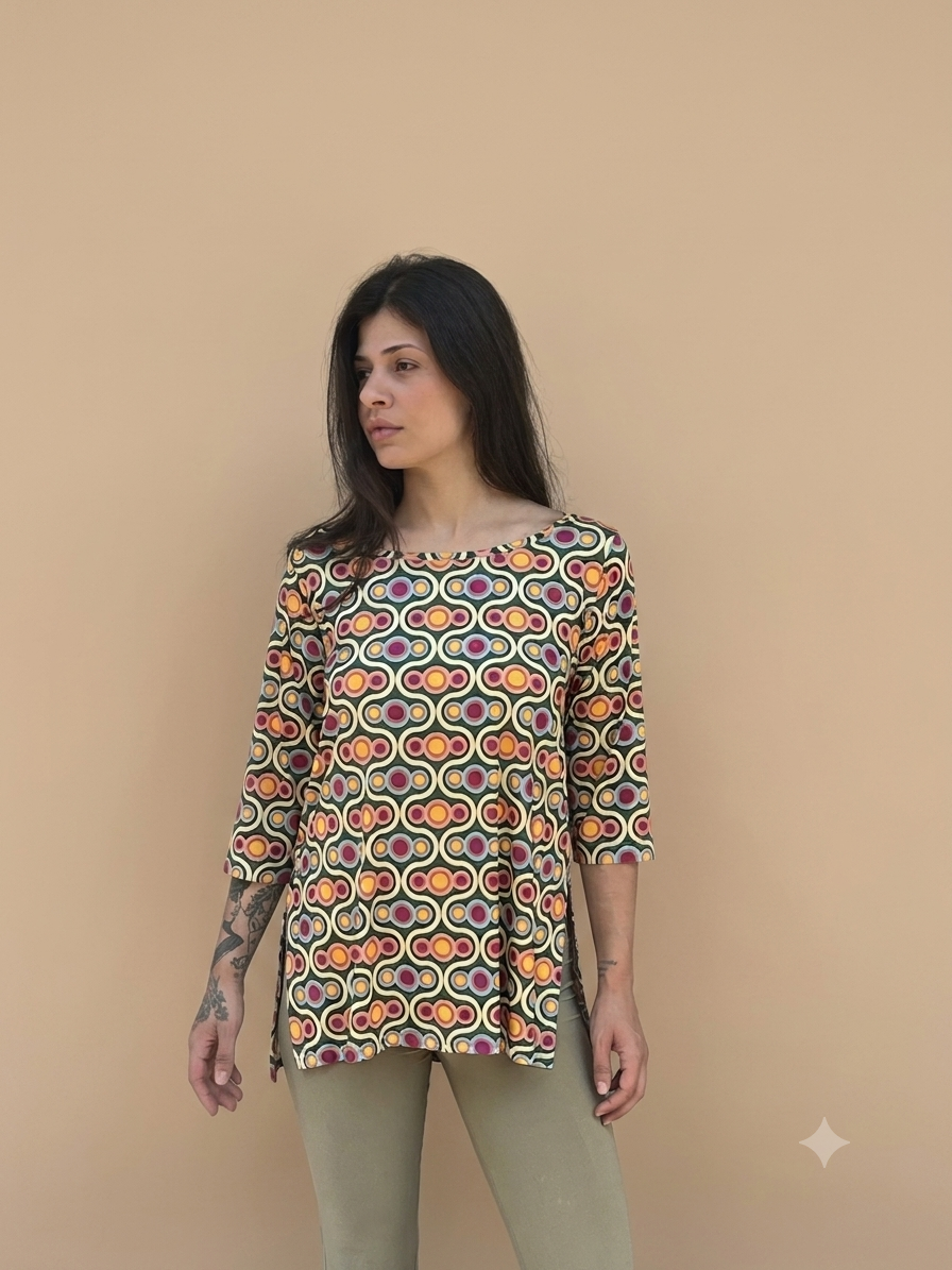 Maglia spacchi fantasia