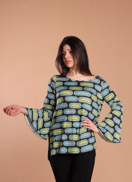 Maglia manica svasata