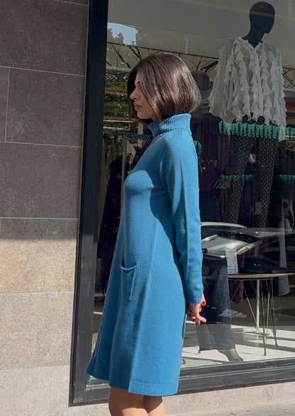 Abito dolcevita treccia