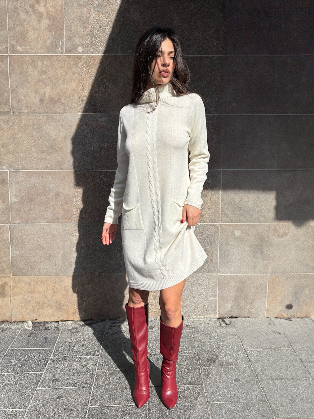 Abito dolcevita treccia