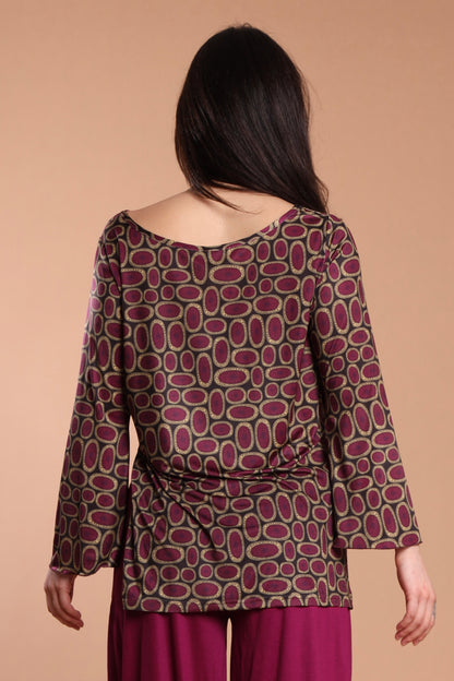 Maglia manica svasata