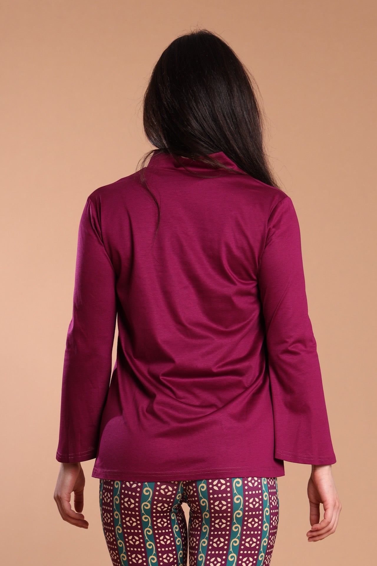 Blusa scollo V