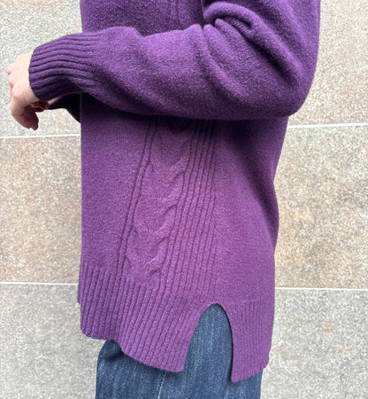 Maglia scollo V trecce