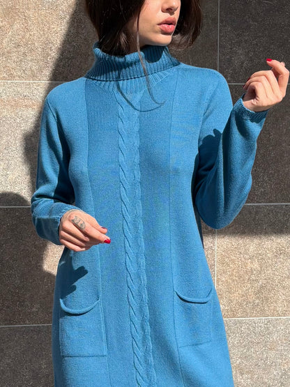 Abito dolcevita treccia