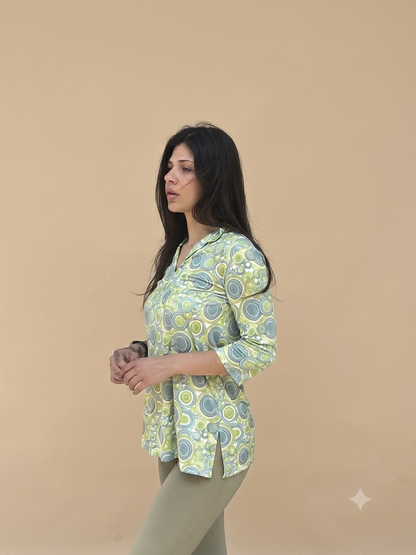 Blusa scollo V
